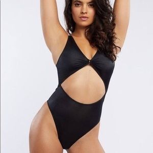 Savage X Fenty Glissenette Bodysuit